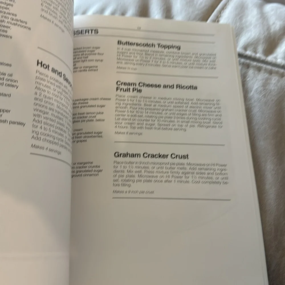 MICRO MENUS COOKBOOK Recipes and Instructions for Whirlpool Microwave Oven